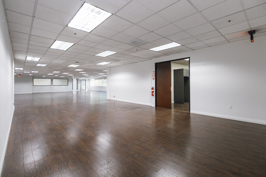 More Photos Of 1151 W 5th St, Azusa Medical For Sale