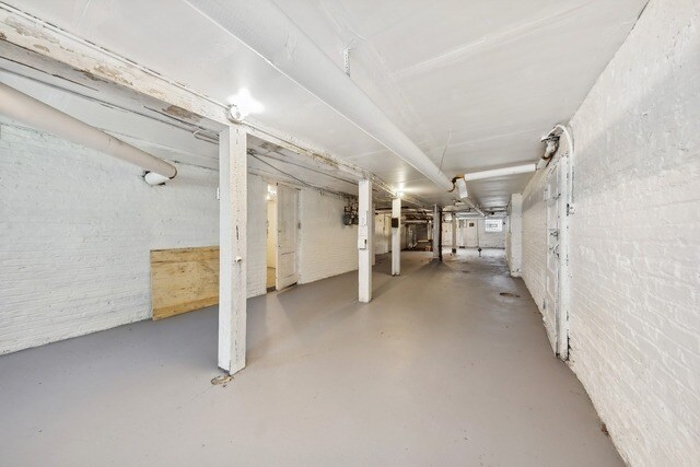 More Photos Of 5410 S Indiana Ave, Chicago Apartments For Sale