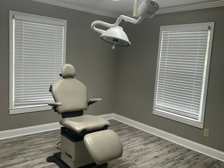 More Photos Of 3525 Holcomb Bridge Rd, Peachtree Corners Office Residential For Lease