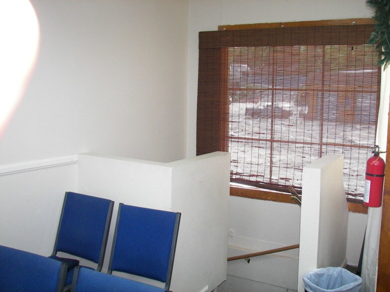 More Photos Of 23382 Crest Forest Dr, Crestline Freestanding For Sale