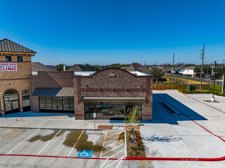 More Photos Of 8002 FM 1464 Rd, Richmond General Retail For Lease