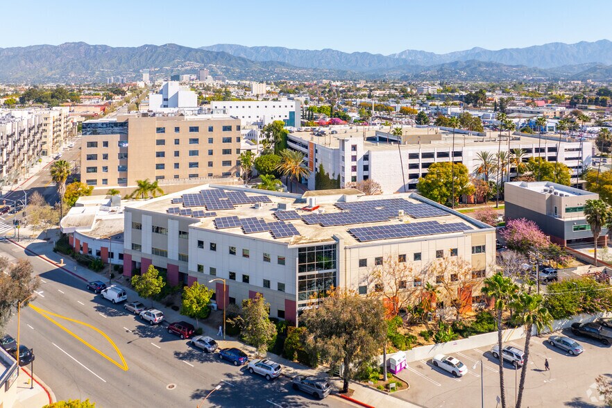 More Photos Of 222 W Eulalia St, Glendale Medical For Lease