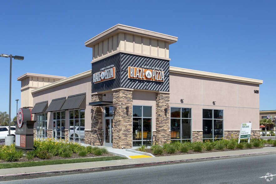 More Photos Of 1405 N H St, Lompoc General Retail For Lease