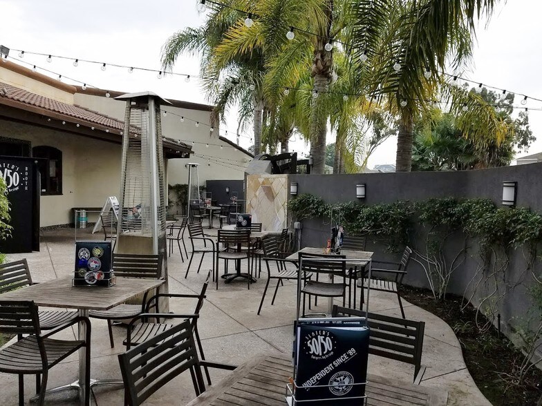 More Photos Of 8082 Adams Ave, Huntington Beach Restaurant For Lease