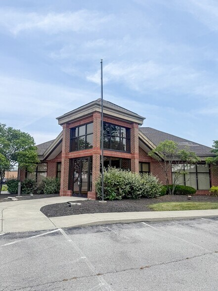 More Photos Of 220 Richland Rd, Marion Bank For Lease