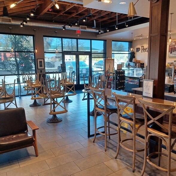 More Photos Of 10595 Discovery Dr, Las Vegas Storefront For Lease