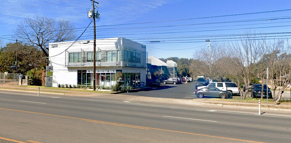 More Photos Of 2900 S Congress Ave, Austin Storefront Retail Office For Lease