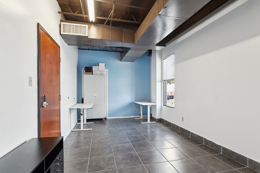More Photos Of 3401 St Claude Ave, New Orleans Office Residential For Sale