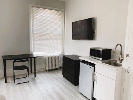 More Photos Of 935 Kearny St, San Francisco Hotel For Sale