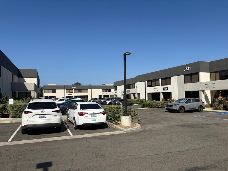 More Photos Of 5731 Palmer Way, Carlsbad Research And Development For Lease