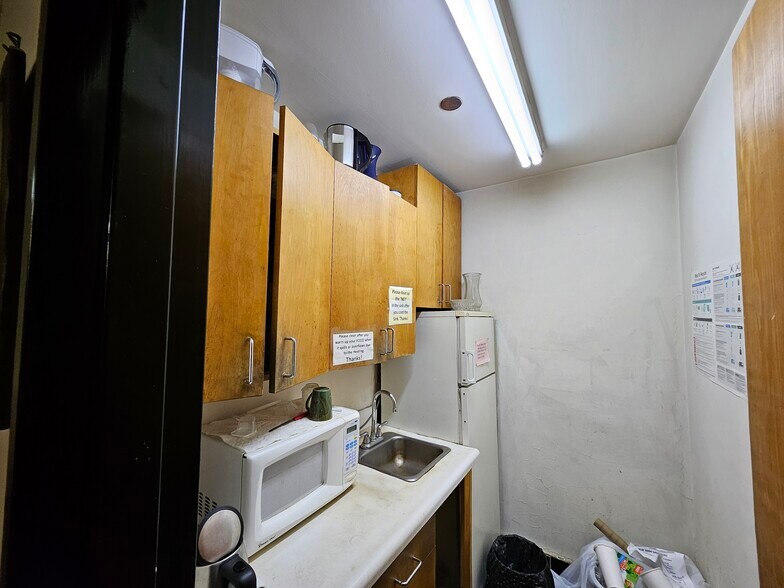 More Photos Of 49 W 24th St, New York Loft Creative Space For Lease