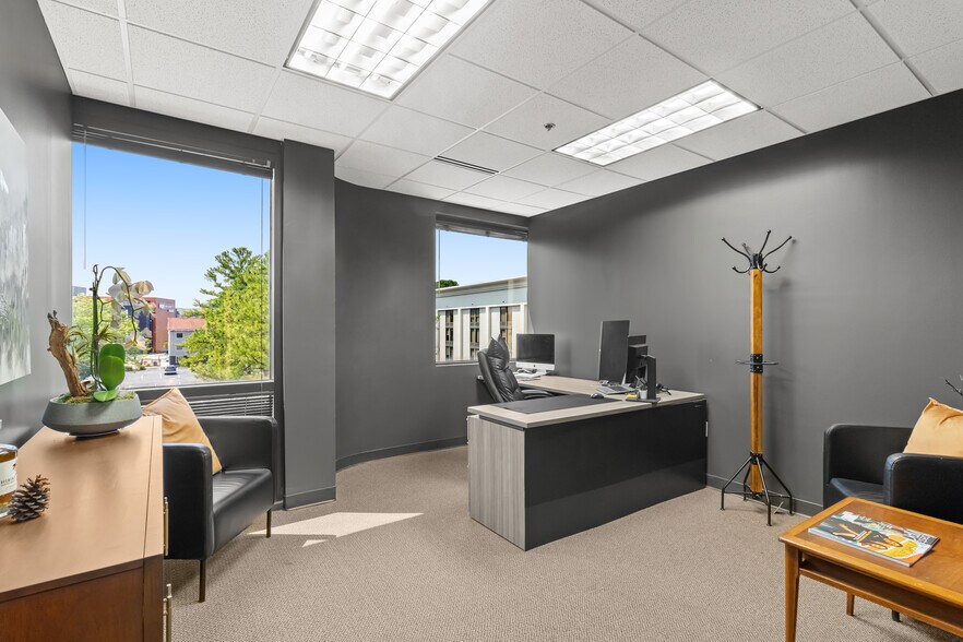 More Photos Of 192 ballard Ct, Virginia Beach Office For Lease