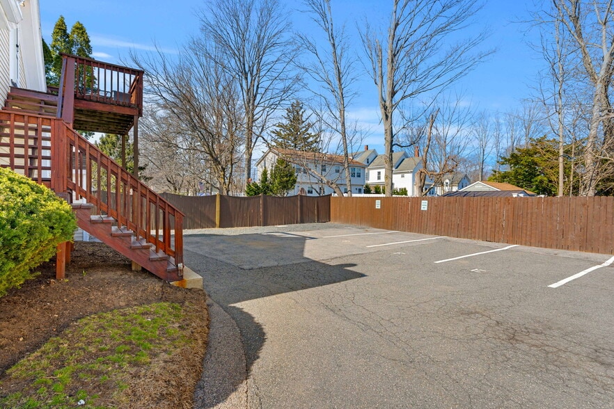 More Photos Of 130 Pine St, Danvers Apartments For Sale