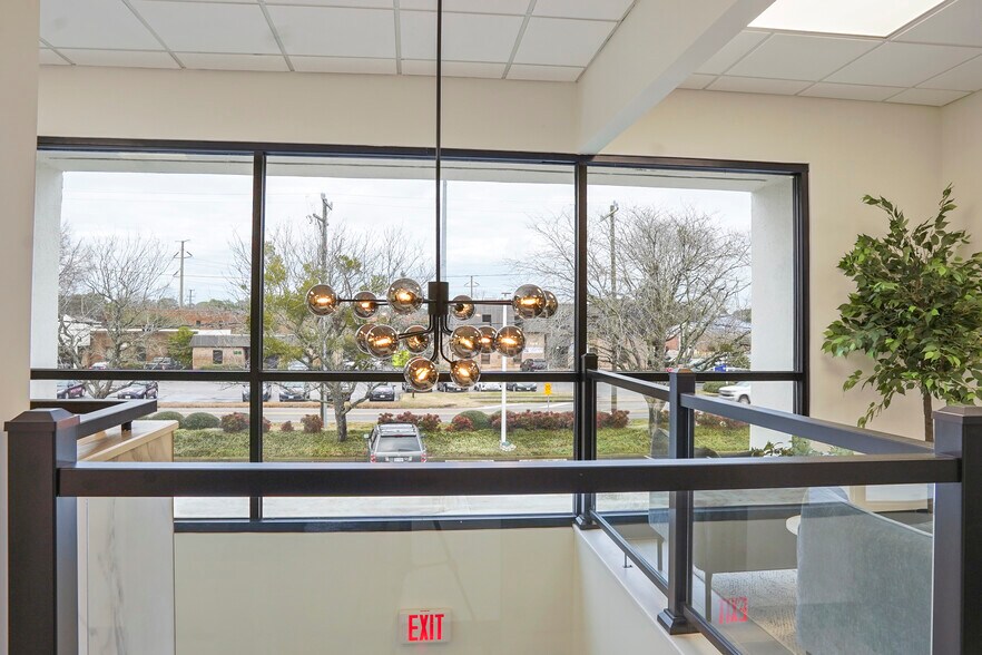 More Photos Of 123 S Lynnhaven Rd, Virginia Beach Office For Lease