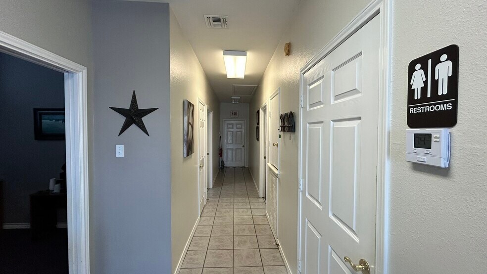 More Photos Of 2527 Highway 361, Ingleside Office For Lease