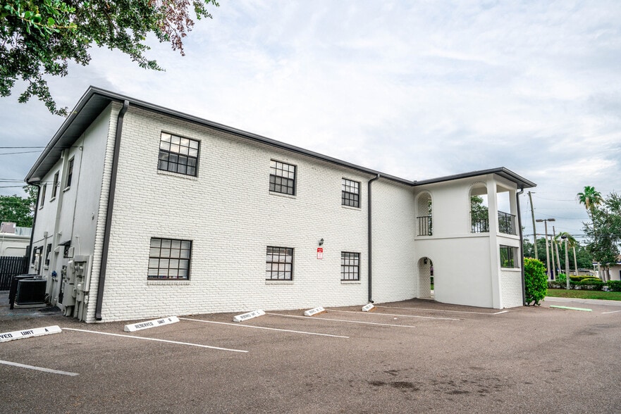 More Photos Of 400 Indian Rocks Rd N, Belleair Bluffs Storefront Retail Office For Lease