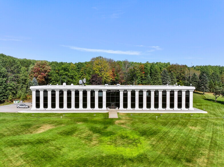 More Photos Of 1 Broadcast Way, Cadillac Medical For Sale