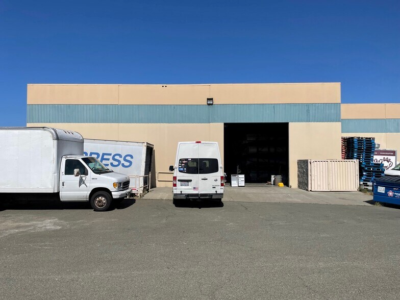 More Photos Of 4690 E 2nd St, Benicia Warehouse For Sale