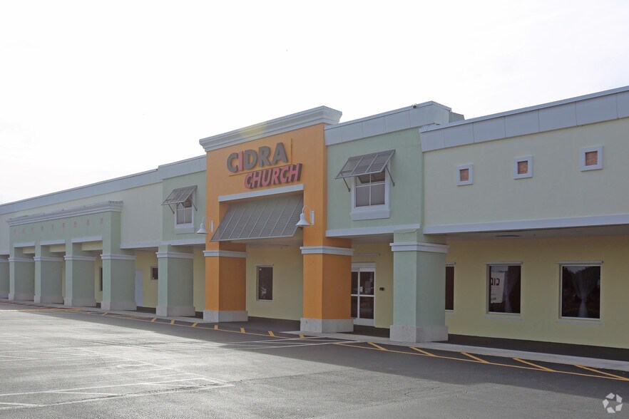 More Photos Of 839 S Congress Ave, Palm Springs Freestanding For Sale