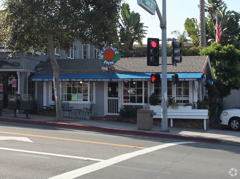 More Photos Of 711-735 S Coast Hwy, Laguna Beach Storefront For Lease