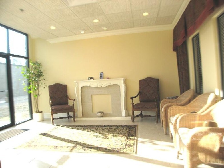 More Photos Of 43 Newburgh Rd, Hackettstown Office For Lease