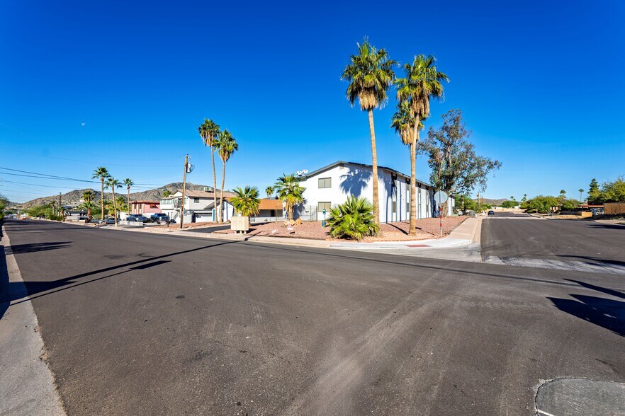 More Photos Of 1452 E Cinnabar Ave, Phoenix Apartments For Sale