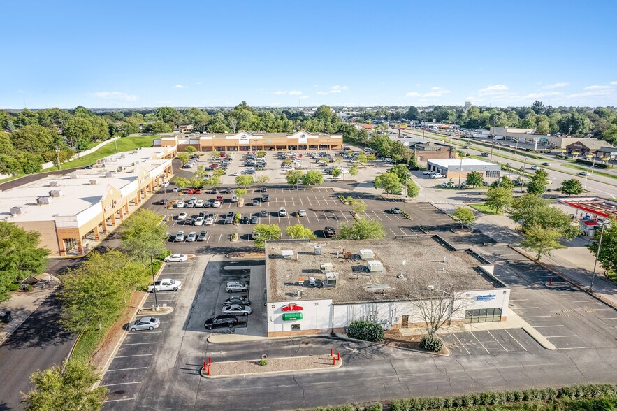 More Photos Of 1650-1680 Bryan Station Rd, Lexington Unknown For Lease