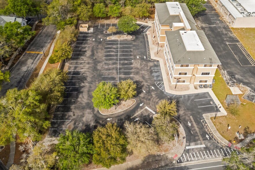 More Photos Of 1490 Sunshadow Dr, Casselberry Loft Creative Space For Lease