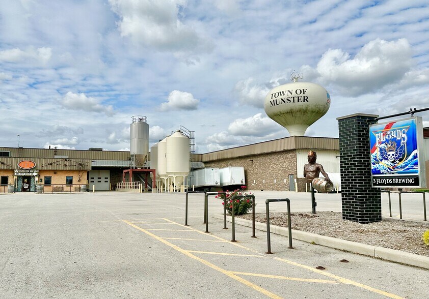 More Photos Of 648 Progress Ave, Munster Warehouse For Lease