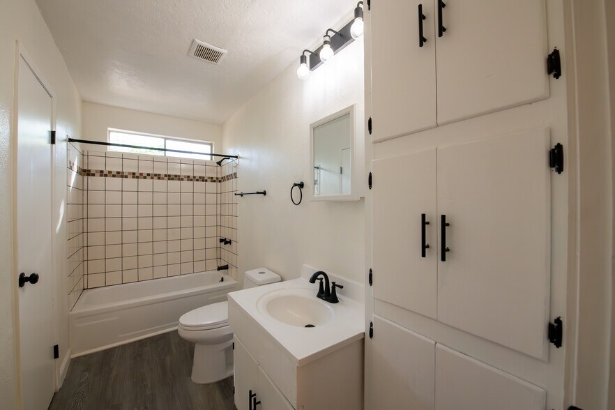 More Photos Of 765 Humboldt Ave, Chico Apartments For Sale