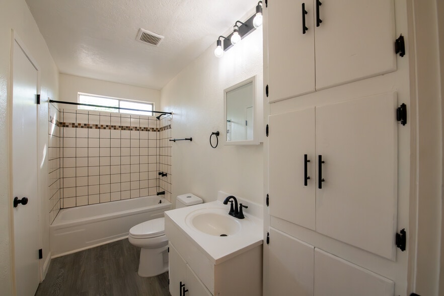 More Photos Of 765 Humboldt Ave, Chico Apartments For Sale