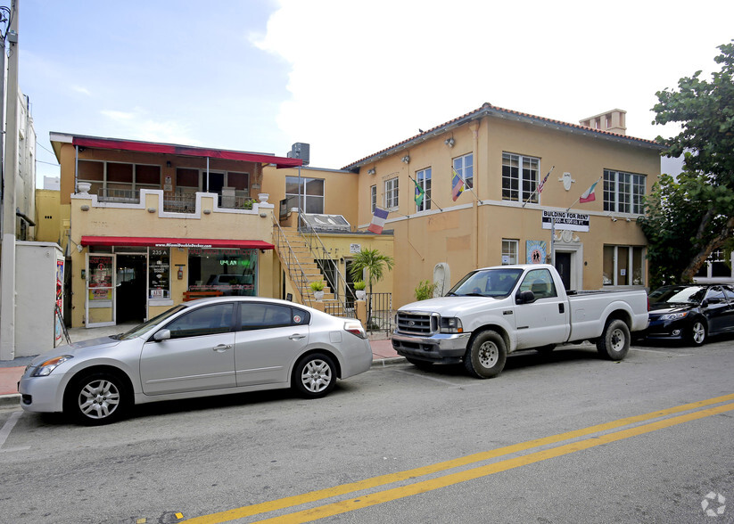 Primary Photo Of 229 9th St, Miami Beach Storefront Retail Residential For Lease