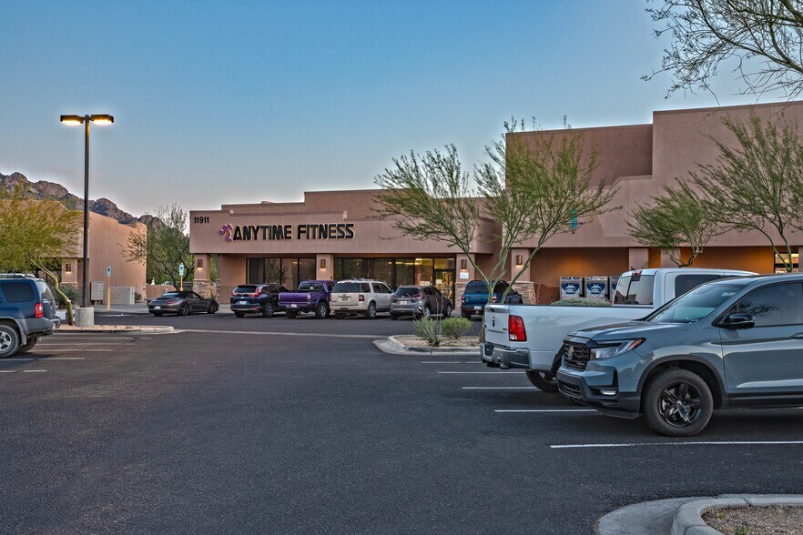 More Photos Of 11901-11951 N 1st Ave, Tucson Unknown For Lease