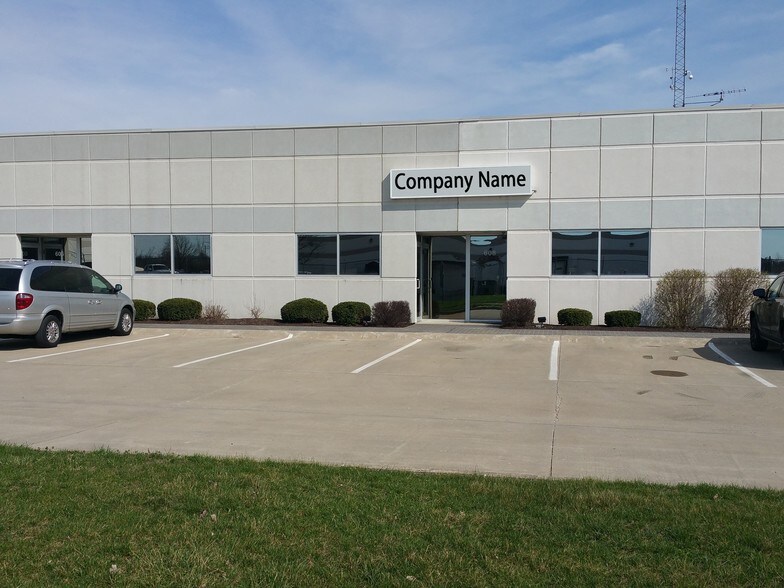 More Photos Of 604-620 Phillips Dr, Dayton Showroom For Lease