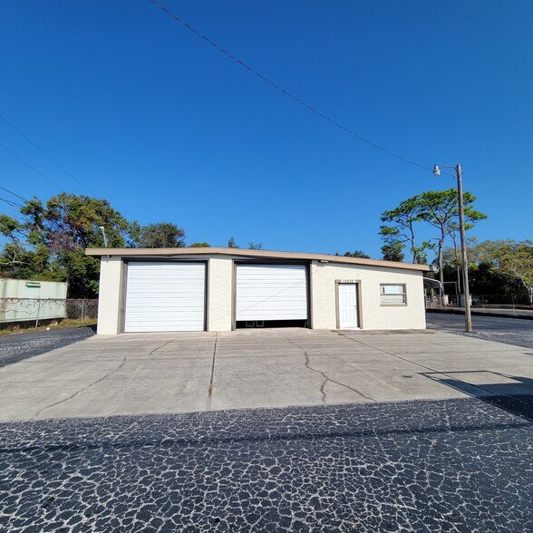 Primary Photo Of 10101 Sr-52, Hudson Auto Dealership For Sale