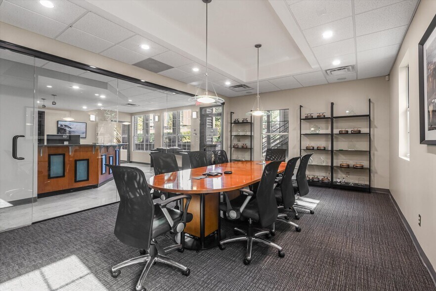 More Photos Of 1589 Metropolitan Blvd, Tallahassee Office For Lease