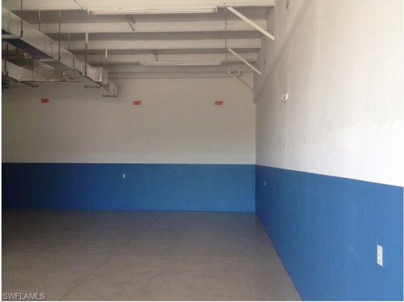 More Photos Of 3888 Mannix Dr, Naples Light Manufacturing For Lease