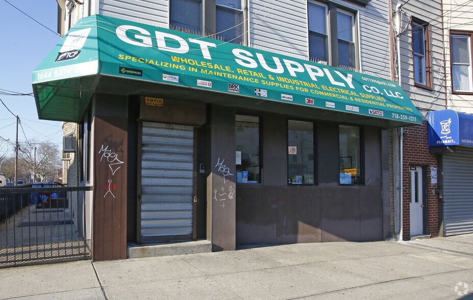 More Photos Of 1644 Bath Ave, Brooklyn Storefront Retail Residential For Sale