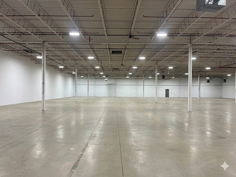 More Photos Of 3350 Progress Dr, Bensalem Warehouse For Lease