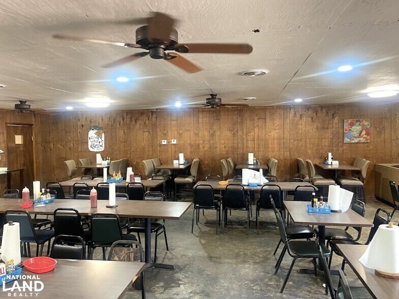 More Photos Of 24973 Highway 35, Vaiden Convenience Store For Sale