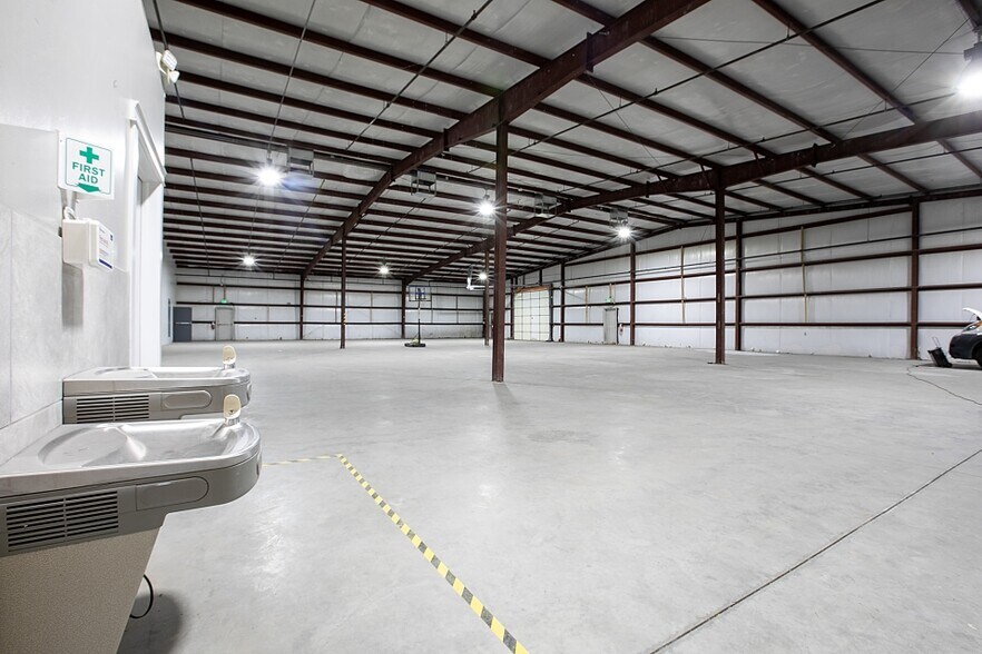 More Photos Of 4800 S 1700 W, Ogden Warehouse For Lease