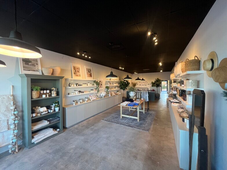 Primary Photo Of 9901-9935 Topanga Canyon Blvd, Chatsworth Unknown For Lease