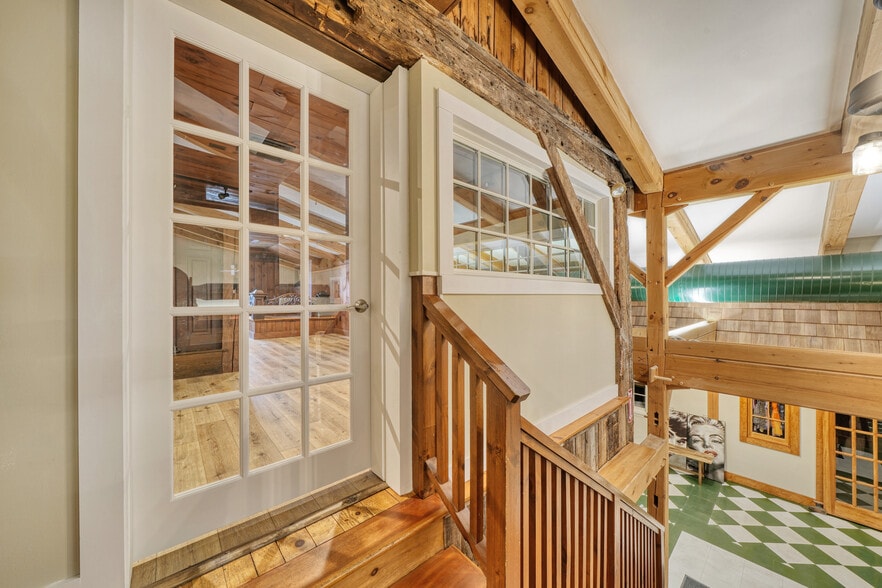 More Photos Of 207-209 Main St, New London Freestanding For Sale