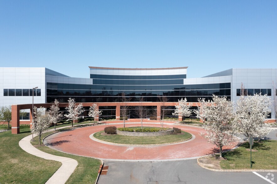 More Photos Of 2 Clarke Dr, Cranbury Research And Development For Lease