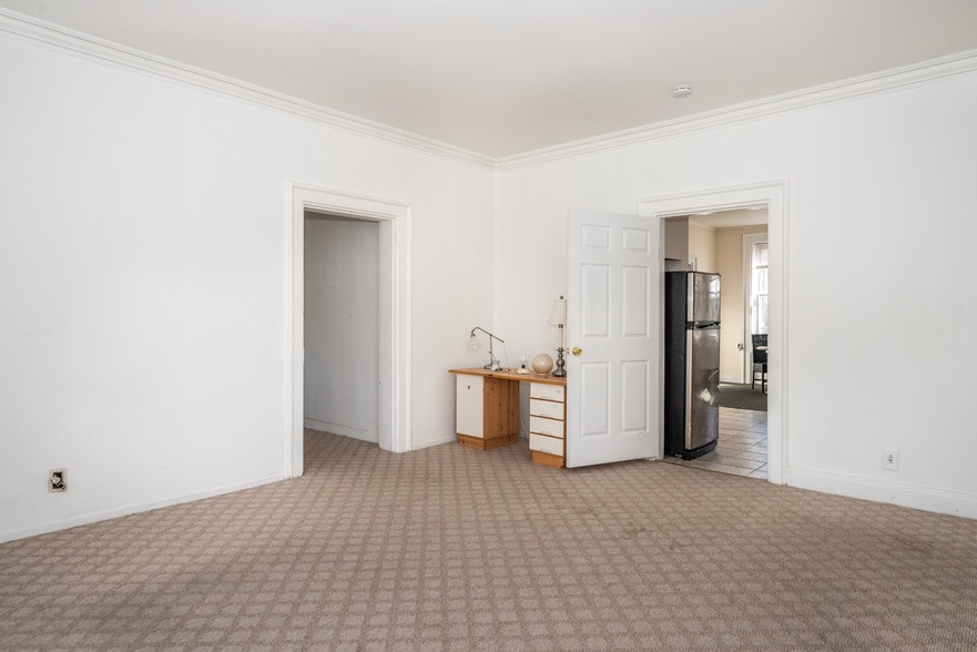 More Photos Of 97 Broadway, Verplanck Funeral Home For Lease