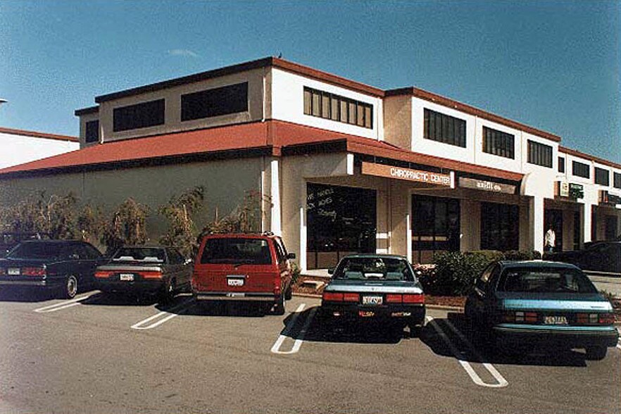 More Photos Of 335 Convention Way, Redwood City Unknown For Lease
