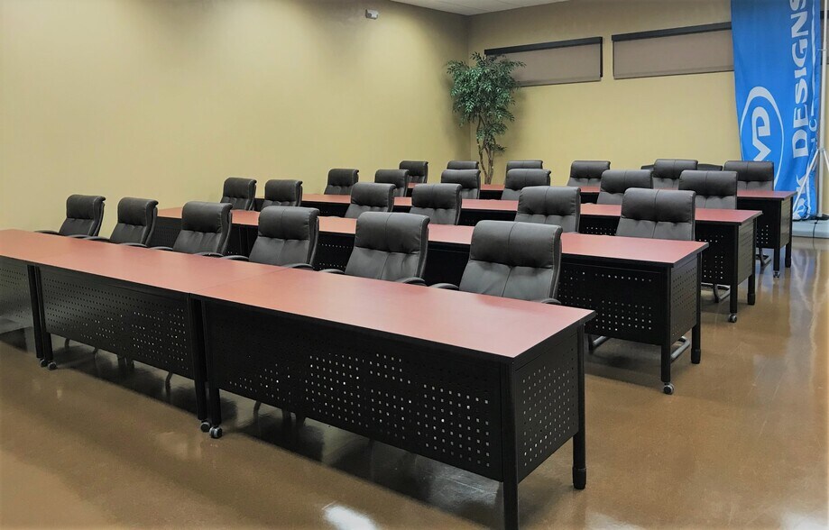 More Photos Of 16920 Park Row, Houston Office For Lease