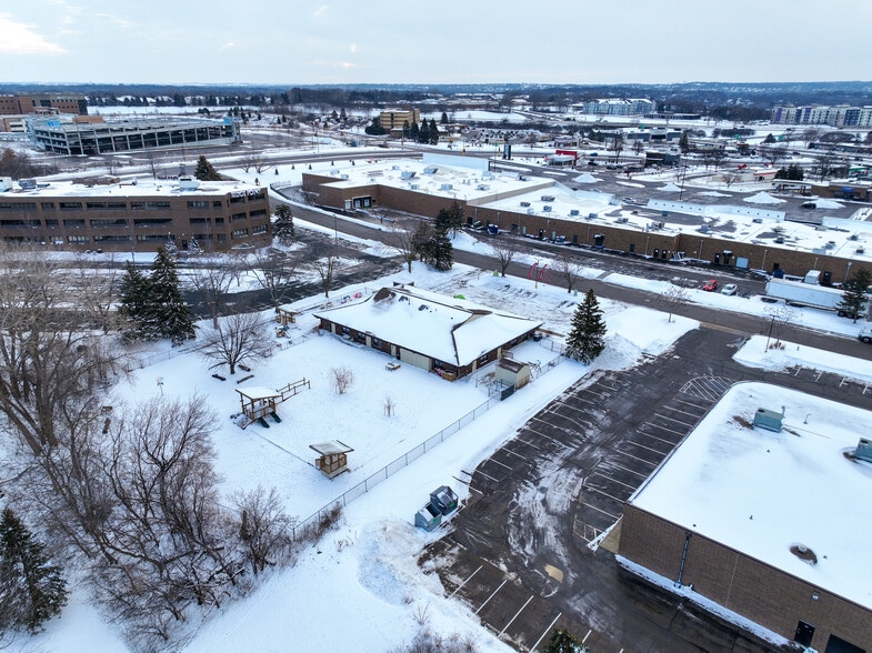 More Photos Of 100 Cobblestone Ln, Burnsville Daycare Center For Sale