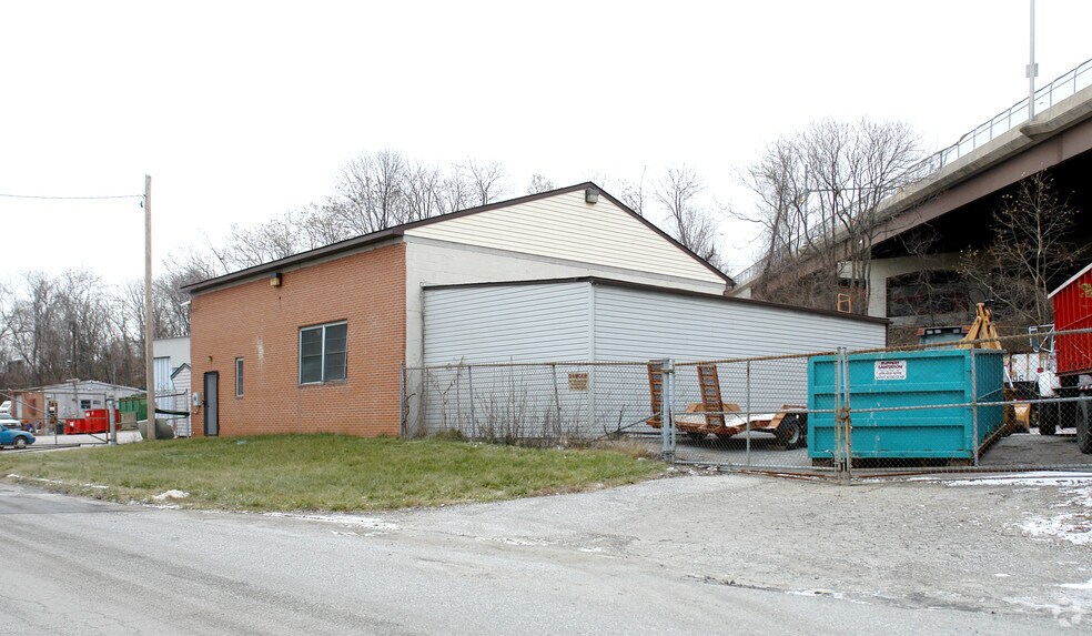 More Photos Of 75 Gwynns Mill Ct, Owings Mills Warehouse For Lease