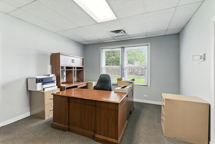 More Photos Of 208 N Main St, Prosperity Office Residential For Sale